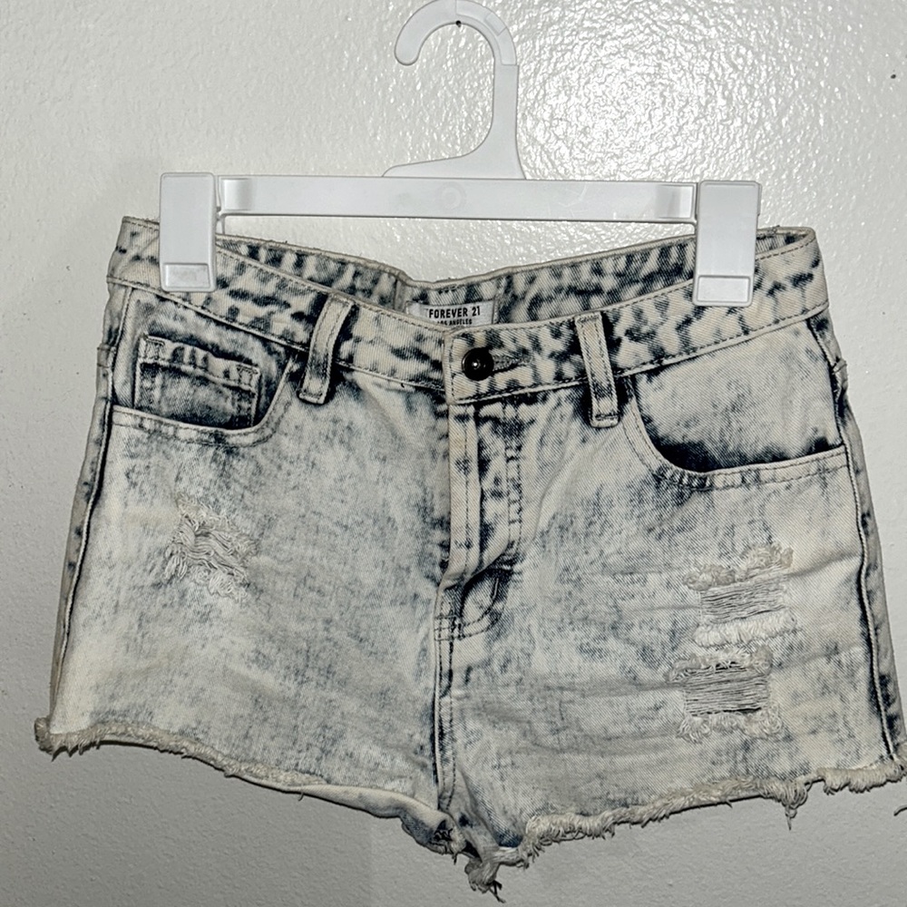 Forever 21 acid wash distressed shorts